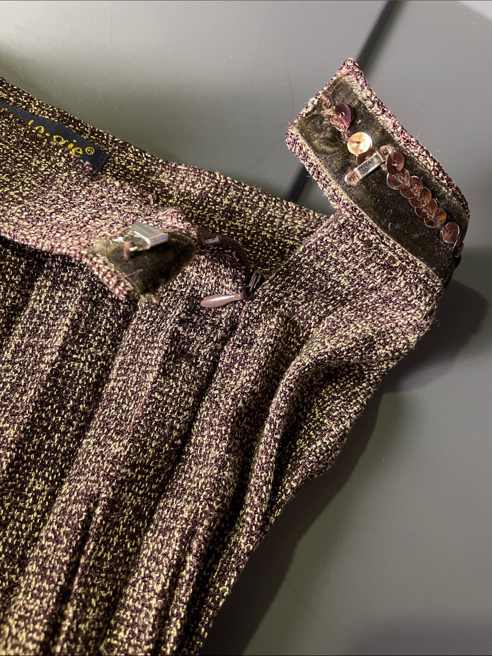 Vintage e-col-o-gie Pleated Sequin Waistline Maxi Skirt in Brown Size 6 - Picture 9 of 10